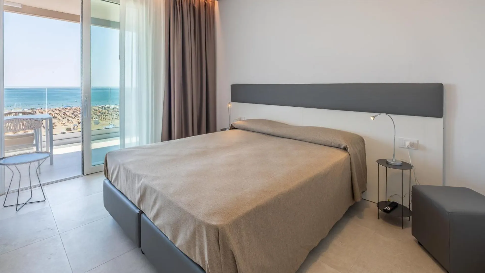 מלון דירות ביביונה Residence Panorama Apart Hotel
