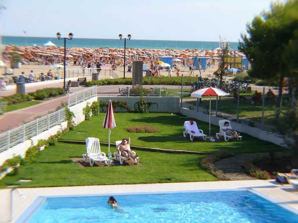 Residence Panorama Apart Hotel Bibione 3*,