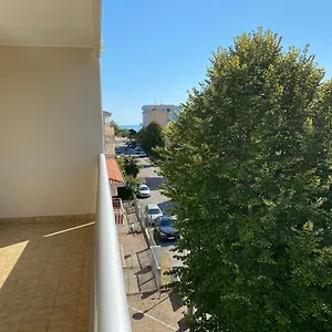 3* Apartmanhotel Columbia